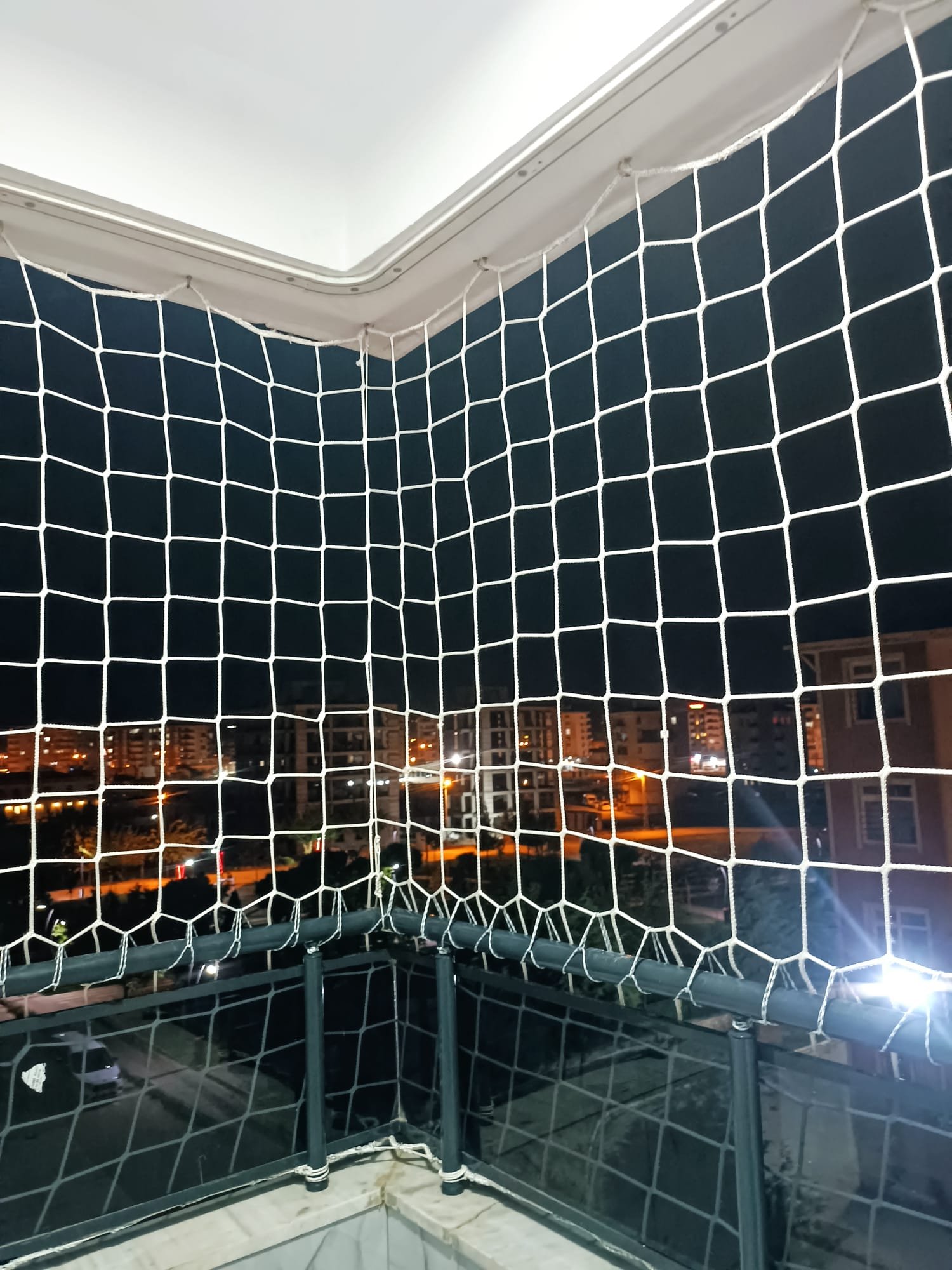 Balkon File Montajı